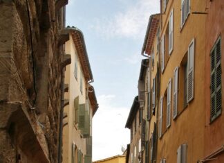 Alineaciones De Deportivo La Coruña Contra S. D. Huesca: ¿Quién Ganará?