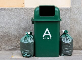 Nuevas normas exigen 10 bolsas de basura por hogar en Madrid