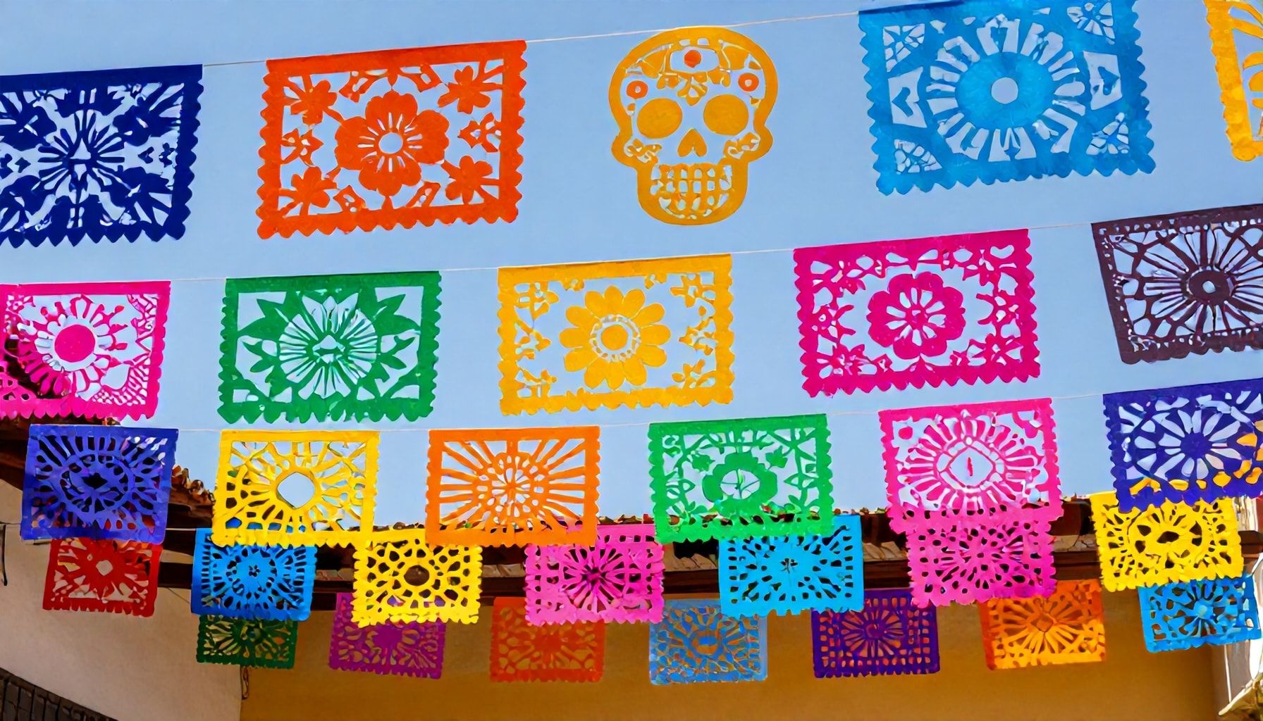 El papel picado en festividades mexicanas