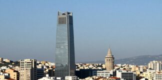 Torre Diana: 150 metros de altura y 30 años de historia en la ciudad