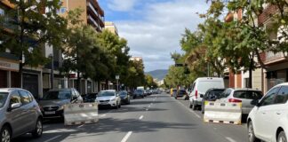 Bloqueos carreteros en 15 ciudades de España: 200 kilómetros afectados en la zona este.