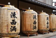 La producción de sake japonesa supera los 2.500 millones de litros en 2022
