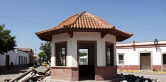 La caseta Apodaca es demolida después de 32 años de servicio en Saltillo